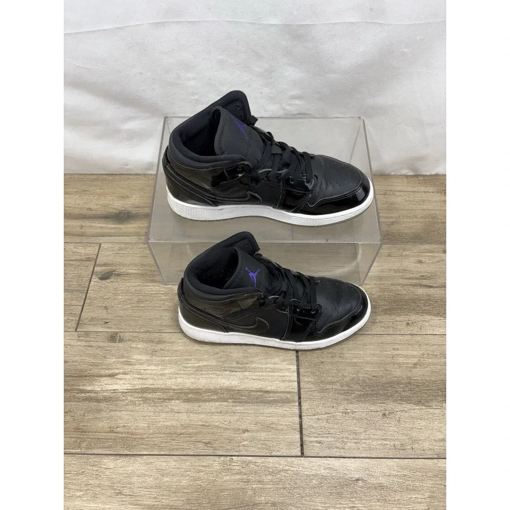 Air Jordan 1 Mid SE‎ Black Size Youth 5 Women's 6.5 - DV1337 004